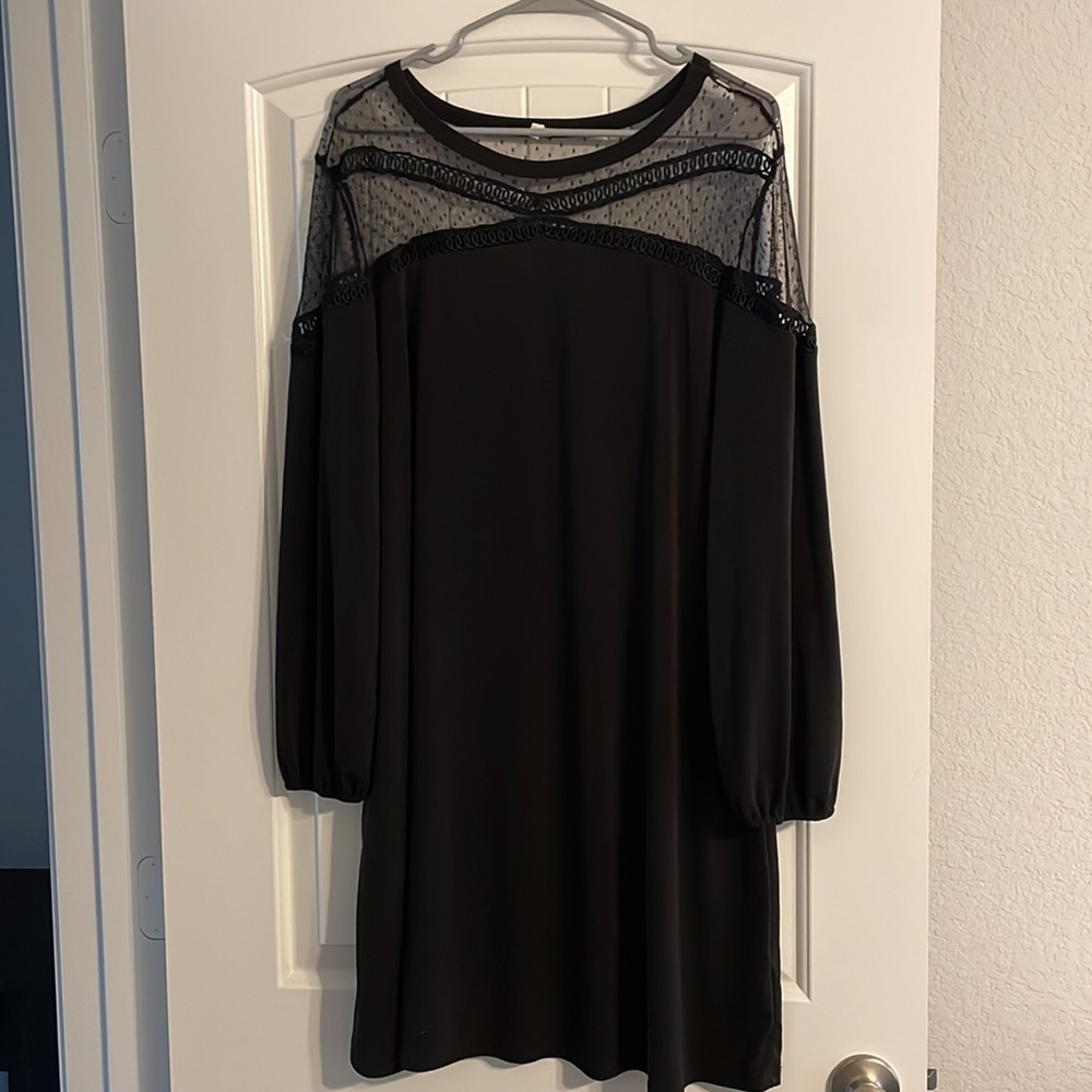 Chiffon knee-length dress